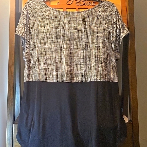 Alfani Colorblock Blouse Size Medium - Picture 3 of 3